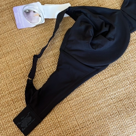 Olga Black Underwire Minimizer Bra Size 42DD NWT - Picture 7 of 8